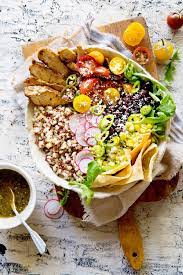 These vegetarian taco bowls are super easy to make and are a healthy dinner that everyone loves. Healthy Taco Bowl Bakers Royale