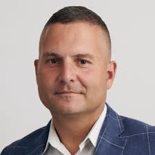 Better hiring real estate agents to originate mortgages