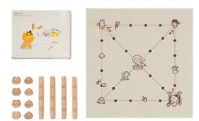 Aquì les traigo un mini blog sobre juegos tradicionales coreanos, espero sea de su agrado. Las Mejores Ofertas En Yut Nori Ebay