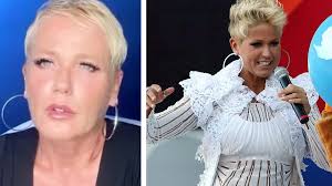 Vídeos, traduções e muito mais. I Killed My Mother Reveals Xuxa When Talking About Covid 19 And Its Consequences Archyde