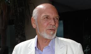 Larry Pickering's Instagram, Twitter & Facebook