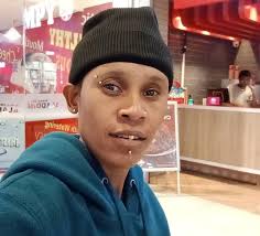 Hi family Im a femme living in Durban looking for a butch ....I had to hide  myself till I find what Iam looking for. If it can be someone from 30 to