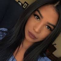 Luz Murga's Instagram, Twitter & Facebook