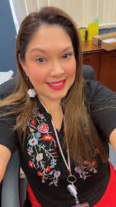 Gleauxpalette boutique top compliments