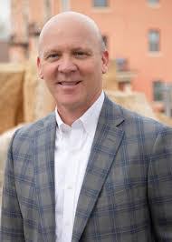 Dan Grimm's Instagram, Twitter & Facebook