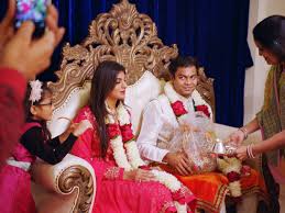 Are you closer to your family or your friends and why? Indian Matchmaking Only Scratches The Surface Of A Big Problem Vanity Fair