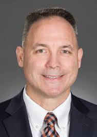 Jeffrey Gambrell's Instagram, Twitter & Facebook