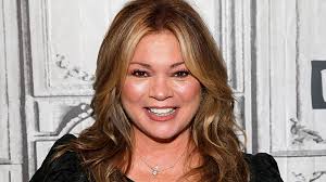 The Biggest Mistake You're Making With Eggs Benedict, According To Valerie  Bertinelli