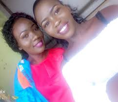 DANI Hair And Brushes