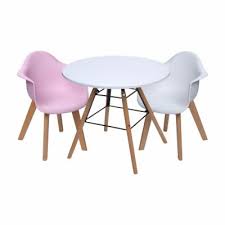 Crayon scribbles and juice spills wipe away cleanly with just a wet washcloth. Toddler Tables Chairs 18 Months To 3 Years Old Hayneedle