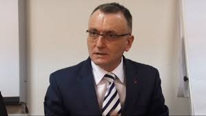 Sorin mihai cîmpeanu is a romanian politician who is currently serving as minister of education in cîțu cabinet. Sorin Cimpeanu DÄƒ Detalii NeaÈ™teptate Profesia PÄƒrinÈ›ilor EliminatÄƒ Din Cataloage DupÄƒ Ce È™i Copilul SÄƒu Ar Fi Fost Dezavantajat Stiri Pe Surse Cele Mai Noi Stiri