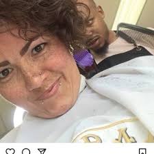 BYRD'S BARBER LOUNGE