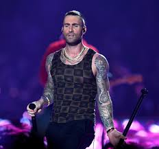 Adam levine and blake shelton have a very interesting relationship on the voice. Adam Levine S New Cornrow Mohawk Hairstyle Leaves Fans Stunned