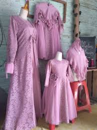 Maybe you would like to learn more about one of these? Pin Oleh Giska Di Couple Gaun Anak Perempuan Pakaian Pesta Model Baju Wanita