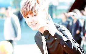 He S Smile Oh My Kpop Boyfriend Lee Jeongmin Boyfriend Kpop Boyfriend Imagines Korean Celebrities