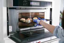 microwave oven with convection cooking