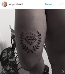 Great Location For A Diamond Tattoo Gangsta Dovmeler Dovme Bilek Dovmesi
