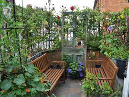 But there are plenty of ways to make the most of the available space and resources. How To Make The Most Of A Small Garden Space