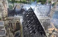 Résultat de recherche d'images pour "incendie cathédrale de nantes"