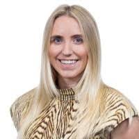 Amelia Malone's Instagram, Twitter & Facebook