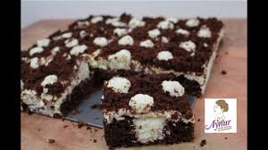 Maybe you would like to learn more about one of these? Die Uberraschung Zeigt Der Saftiger Schokokuchen Erst Beim Anschneiden I Mit Kokosfullung Und Creme Youtube