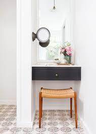 Details about this product 100% solid beech available in all white or oak top matt white paint finish oak top (variation) is finished in a light oil to keep the oak looking as. Dressing Table Ideas For Every Size Bedroom Even Tiny Ones Houzz Uk