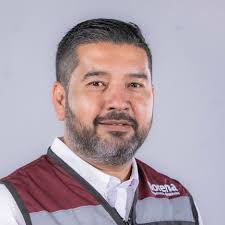 Oscar Zamudio's Instagram, Twitter & Facebook