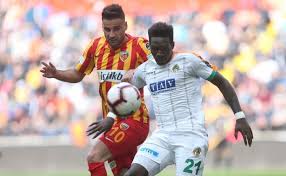 Dakikada aytemiz alanyaspor'un gelişen organize atağında cenk ahmet'in ortasına müsait. Ozet Izle Kayserispor 1 1 Alanyaspor