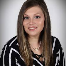 Holly Breaux's Instagram, Twitter & Facebook