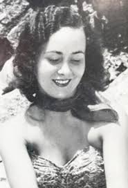 Joy Mull's Instagram, Twitter & Facebook