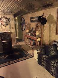 Pictures of mobile home interiors. Mobile Home Renovation Professional Artist Creates Rustic Masterpiece Mobile Home Living Mobile Home Renovations Mobile Home Decorating Remodeling Mobile Homes