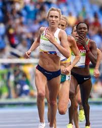 Det er bedre enn grete waitz' norske rekord på 8.31.75 fra. Karoline Bjerkeli Grovdal