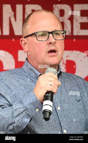 Paul nowak hi-res stock photography and images