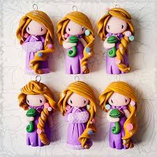 Decouvrez L Univers En Pate Polymere De Manon Creapassions Poupees En Argile Polymere Miniatures En Argile Polymere Pates Polymeres