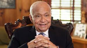 A Pioneering Physician Rewrites Textbooks and Promotes Equity in Medicine