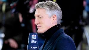Ich habe eine grüne tobias schweinsteiger jacke in der größe l, die ich gerne verkaufen möchte. Bastian Schweinsteiger Deutliche Kritik Nach 0 6 In Spanien Kicker