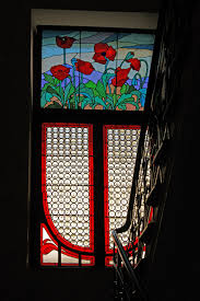 Tenement Window Art Nouveau Stained Glass Ca 1906 9 Pilsudskiego Street Krakow Poland Jpg 2654 3991 Art Nouveau Art Vitrail