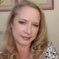 Pamela Ghee's Instagram, Twitter & Facebook