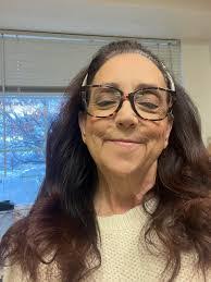 Jaclyn Pickering's Instagram, Twitter & Facebook