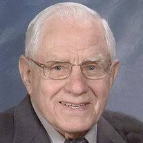 Glenn Schweiger's Instagram, Twitter & Facebook