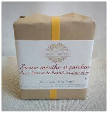 Fait A La Main Au Quebec Par La Savonnerie Dame Nature Ce Savon Doux Est Fait A Base D Huile De Tournesol Pressee A Froid Et Takeout Container Patchouli Etsy