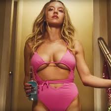 Sydney Sweeneys dad walked out after watching her raunchy Euphoria sex  scenes - Daily Star