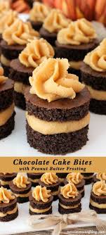Chocolate Cake Bites With Peanut Butter Frosting Recette Gateaux Et Desserts Desserts Recette Dessert