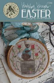 Para preparar pequenas prendinhas ou miminhos para oferecer a quem costura os nossos trabalhinhos (é aqui que confesso. Country Stitches Easter Cross Stitch Designs