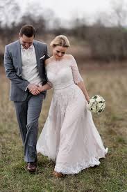 Der perfekte ort für hochzeitsempfänge freie trauungen oder für ein hochzeitsessen mitten in der natur. Heiraten Im Winter Hochzeitsfotograf Brandenburg Hochzeitsfotograf Hochzeitskleid Spitze Hochzeit Berlin Hochzeitsfotograf