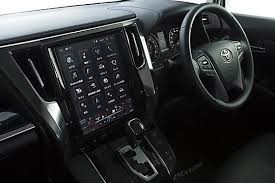 でかっ タブレットみたいな縦型大画面を愛車にビルトインしてみない 30アルヴェルなら今すぐできる ジムニーシエラ ジムニー カスタム バックドア
