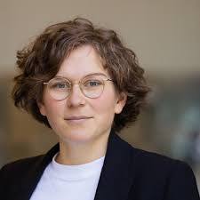 Ich war gestern beim diesjährigen Bau-Vergabetag des Deutsches  Vergabenetzwerk (DVNW) dabei und konnte Vorträgen und Diskussionen rund um  die Vergabe von Bauleistungen lauschen.