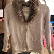 Beautiful and stylish to wear every day or for those special occasions. Sweaters Zara Knit Cardigan With Fur Collar Poshmark