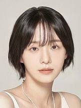 Nicky Shaw's Instagram, Twitter & Facebook