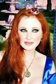 LAURA BENNETT MU: Alexis Vogel PHOTO: Isaiah Mays www.alexisvogel.com  www.retroglamourgirl.com